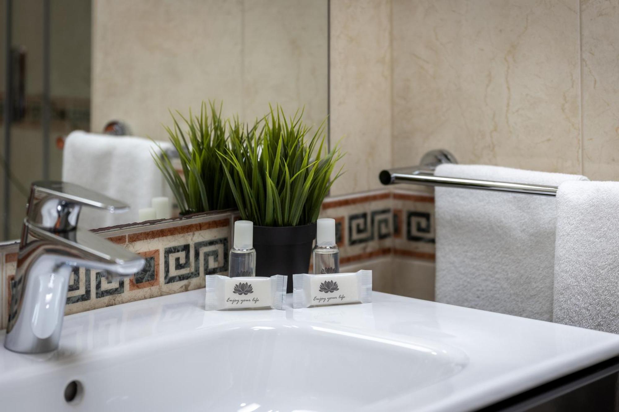 Holyhome Cucharas Beach Коста-Тегисе Экстерьер фото
